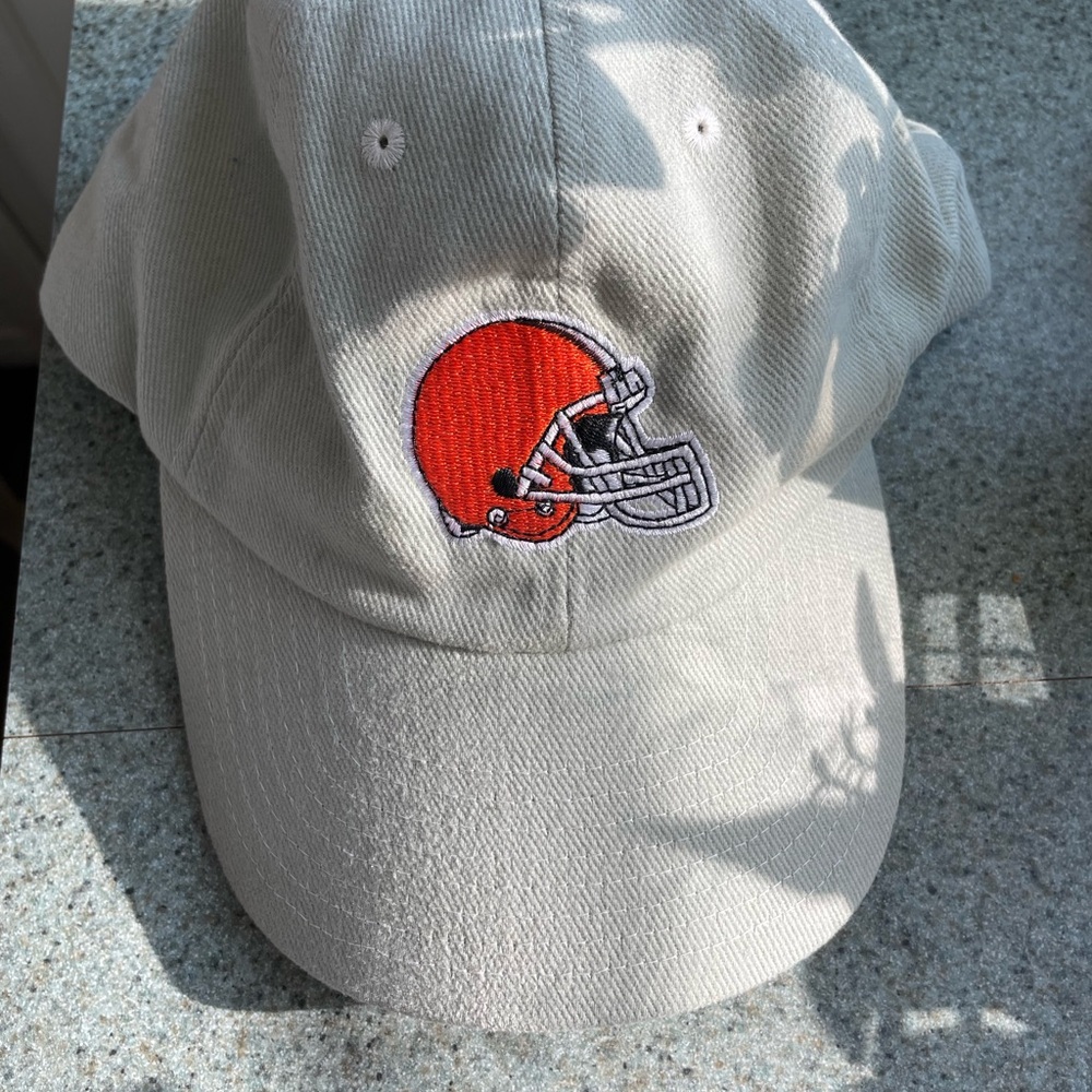 NFL Vintage Cleveland Browns Beige Cap with Orange Embroidery